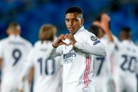 El Real Madrid sobrevive y evita el precipicio