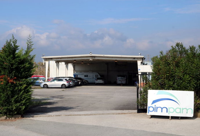 Imatge exterior de les installacions de Pim Pam Prquing a Viladecans el 3 de novembre de 2020. (Horitzontal)