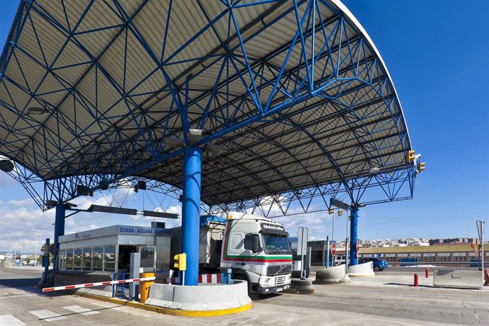 El Port de Tarragona registra más de 200.000 vehículos de entrada y salida en octubre