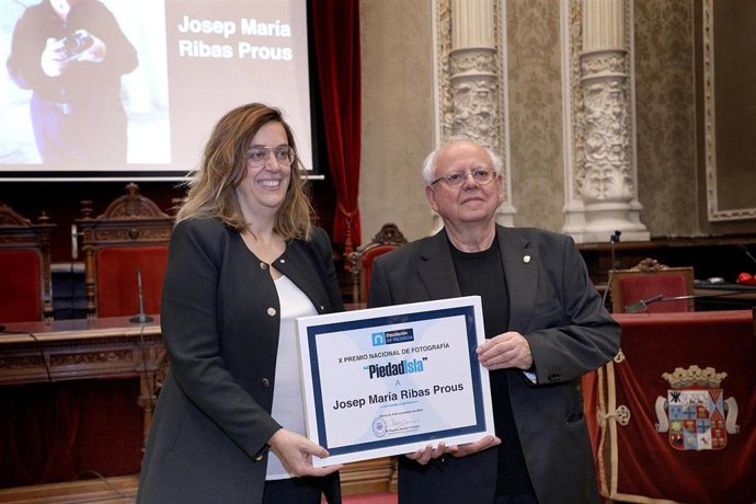 La Diputación De Palencia Aplaza Debido A La Pandemia La Entrega Del Xi Premio Nacional De Fotografía 'Piedad Isla'