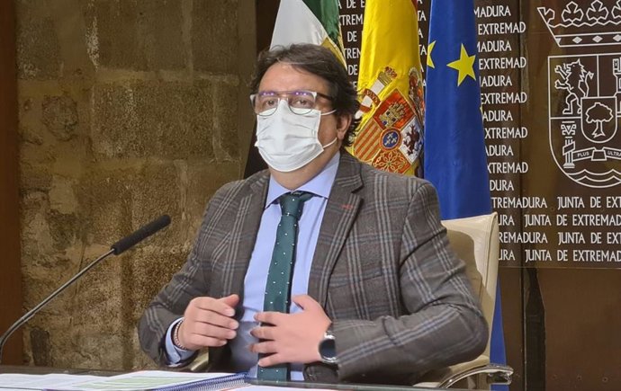 El vicepresidente segundo y consejero de Sanidad, José María Vergeles