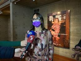 Gloria Gonzalo inaugura la exposición 'Rompe el estereotipo'.