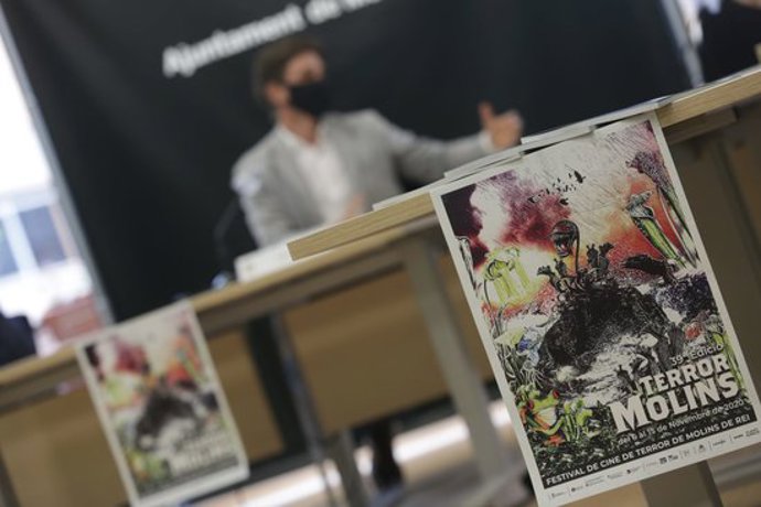 Imatge del cartell durant la presentació del certamen aquest 4 d'octubre de 2020. (Horitzontal)