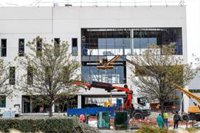 Sanidad asegura que el Hospital Isabel Zendal "permitirá que el resto de hospitales públicos recupere la normalidad"