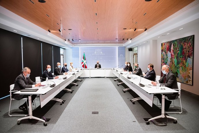 Reunión del lehendakari con Confebask
