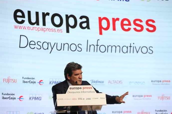 El ministre d'Inclusió, Seguretat Social i Migracions, José Luis Escrivá, en l'Esmorzar Informatiu d'Europa Press