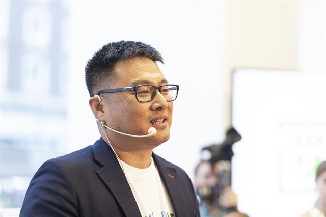 El director de la unidad de Consumo de Huawei España, Pablo Wang