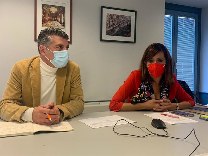 Vicente Marañón y Nuria Barrio, coportavoces del equipo de Gobierno local.