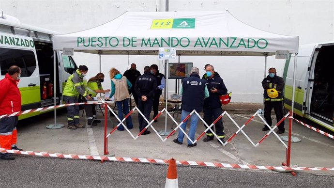 Simulacro de una fuga de gasolina en la empresa CLH en Málaga capital para comprobar la respuesta ante emergencias