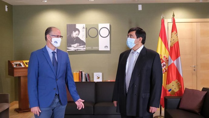 Fuentes (I) y Aceves (D)