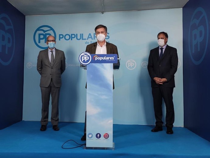 Rueda de prensa del secretario general del PPCyL, Francisco Vázquez.