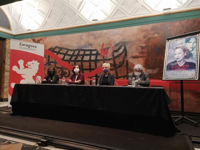 Presentación 'La Margarita de Federico', en el Teatro Principal.