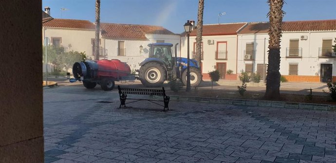 Labores de desinfección en Carboneros