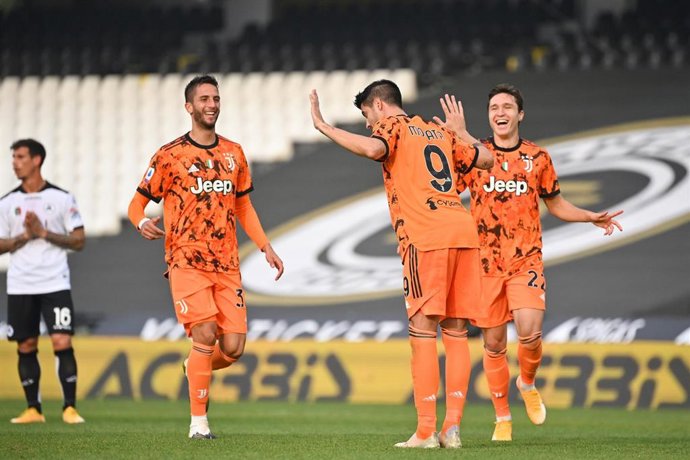 Morata celebrando un gol de la Juventus ante el Spezia en la Serie A 2020-2021