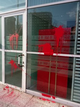 Foto de sede del PP de Álava atacada