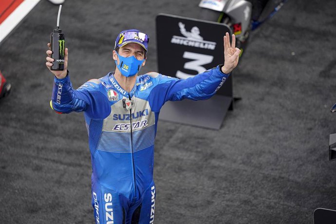 Joan Mir celebra su tercera plaza en el Gran Premio de Teruel 2020