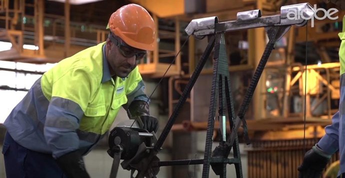 Trabajador del sector industrial.