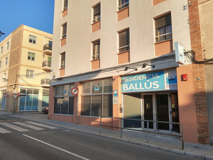 Pla general de la faana de la residncia Ballús de Valls. Imatge del 5 de novembre del 2020. (Horitzontal)