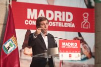 Almeida agradece a los hosteleros ser "proveedores de felicidad" en este tiempo gracias al respiro que dan "las cañitas"