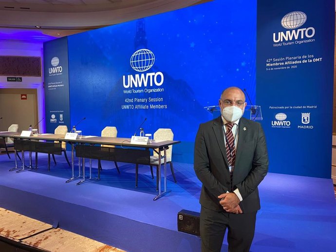 El conseller de Turismo y Deportes, Andreu Serra.