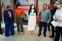 Hosteleros y empresarios agradecen a Madrid resistir ante las "presiones" de cierre