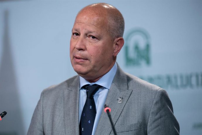 El consejero de Educación y Deporte, Javier Imbroda.