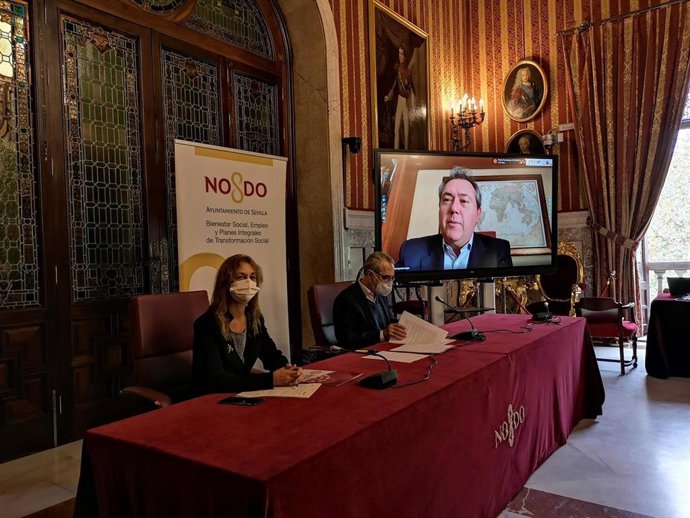 Juan Espadas hace balance del plan Sevilla Integra