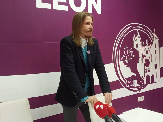 El secretario general de Podemos Castilla y León, Pablo Fernández.