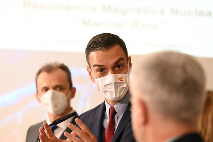 El presidente del Gobierno, Pedro Sánchez, durante su visita programada al Consejo Superior de Investigaciones Científicas (CSIC), en Madrid (España), a 6 de noviembre de 2020.