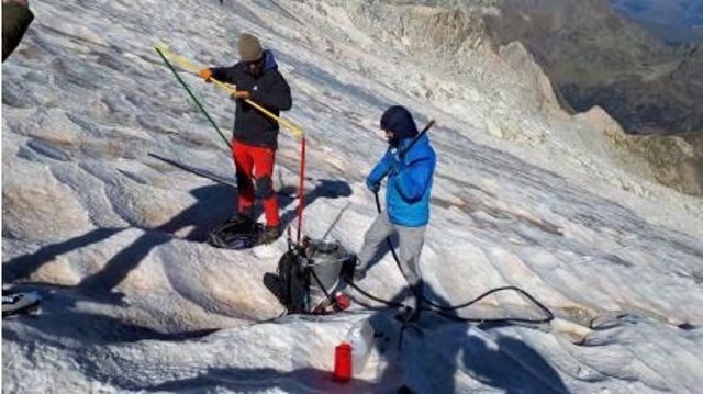 EL glaciar de La Madaleta ha pasado de 50 hectáreas a las 20 actuales