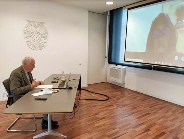 El presidente de la Cámara de Terrassa, Ramon Talamàs, en la firma, en formato virtual, con CaixaBank