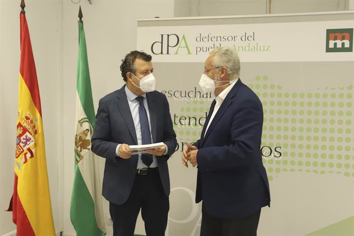 [Sevilla] Np Reunión Javier Fernández Con Jesús Maeztu La Rinconada