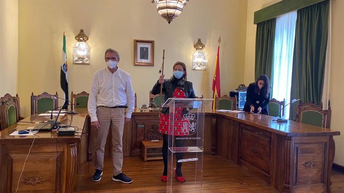 Milagrosa Hurtado, nueva alcaldesa de Brozas (Cáceres)