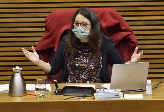 Oltra comparece en Corts