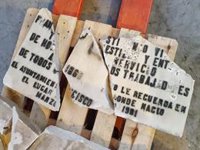 Pepu Hernández da a Almeida la "verdad" insistiendo en que "el conjunto" que es la placa a Largo Caballero fue dañado