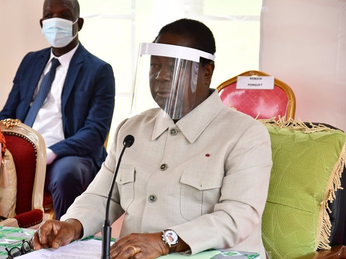 El candidato de la oposición a presidente de Costa de Marfil, Henri Konan Bédié