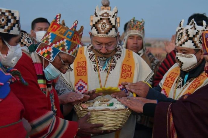 Ceremonia andina de Luis Arce en Tiwanaku antes de tomar posesión como presidente de Bolivia