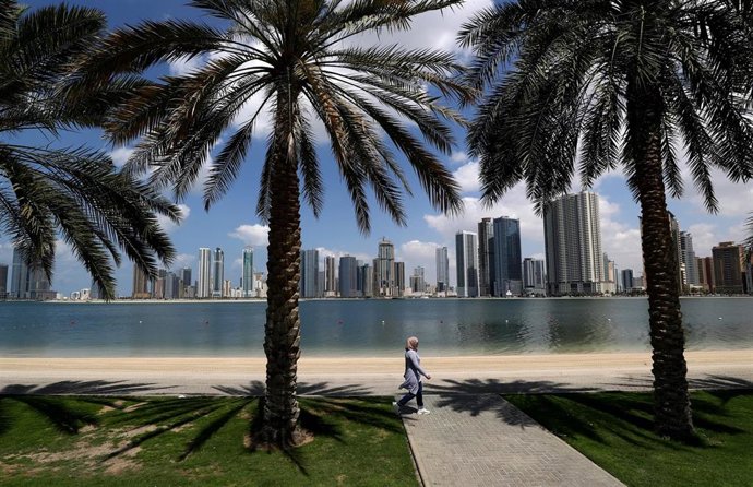 Una mujer en Emiratos Árabes Unidos