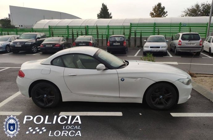 Vehículo sustraído y recuperado en Lorca