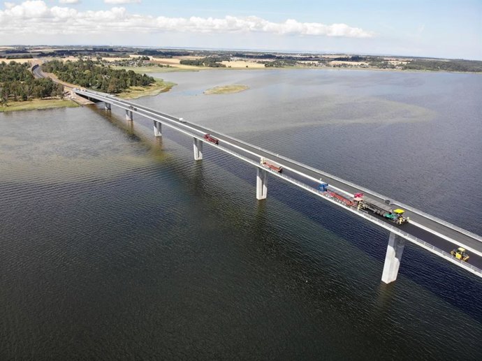 Autovía construida por Acciona que atraviesa el fiordo de Roskilde, en Dinamarca