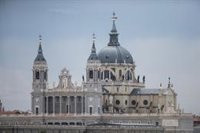 Madrid celebra una atípica Almudena sin salida de la patrona ni ofrenda floral por la pandemia