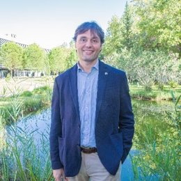 Paco Oliva, candidato a rector en la UPO