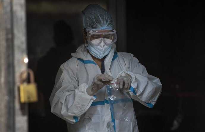Pruebas de coronavirus en Nueva Delhi