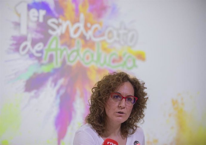 La secretaria general de CCOO-A, Nuria López, en una imagen de una rueda de prensa del 22 de octubre.