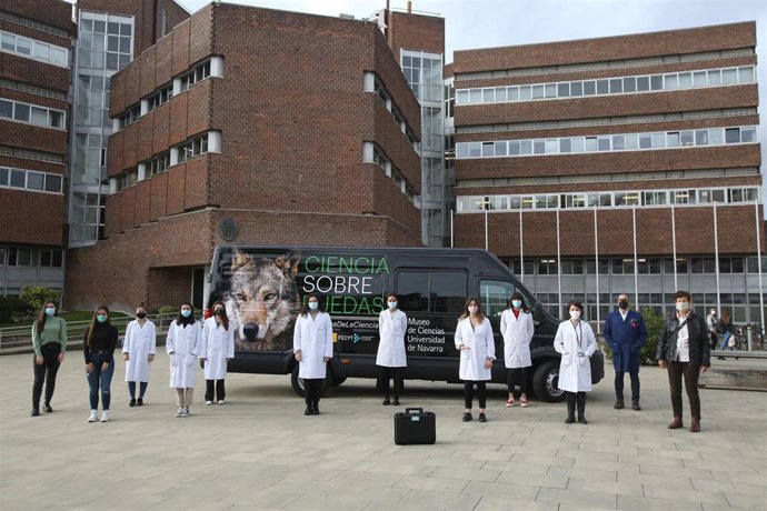 El Museo de Ciencias Universidad de Navarra viajará por centros escolares de toda Navarra haciendo experimentos científicos.