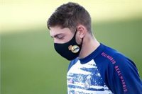 Valverde sufre una fisura en la pierna derecha