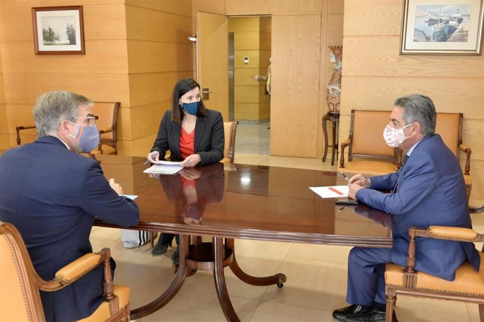 Reunión del presidente de Cantabria, Miguel Ángel Revilla, con la alcaldesa, Gema Igual