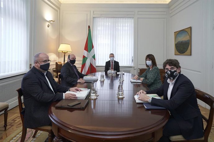 Reunión del Lehendakari, Iñigo Urkullu, con PNV y PSE-EE, con la que ha cerrado su ronda de contactos