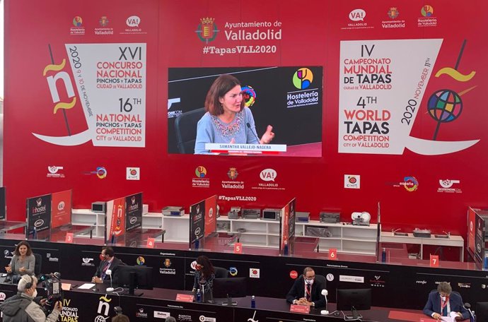 Samantha Vallejo-Nágera interviene en la inauguración del Concurso Nacional de Pinchos Ciudad de Valladolid.