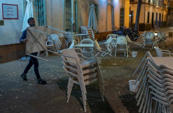 Cierre de bares en Sevilla